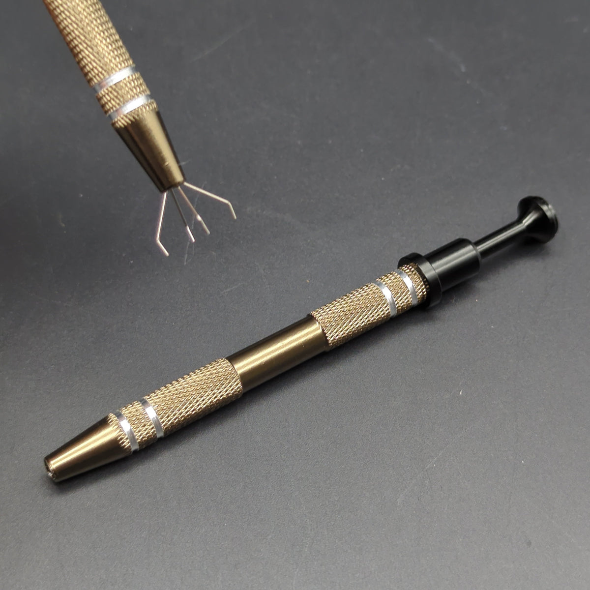 4 Prong Claw Grabber Dab Tool-Meech Madness Smoke Shop