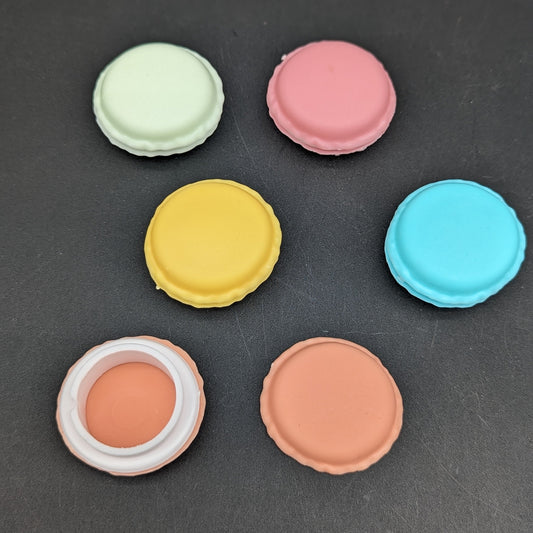 Clam Shaped Plastic Mini Concentrate Containers-Avernic Smoke Shop