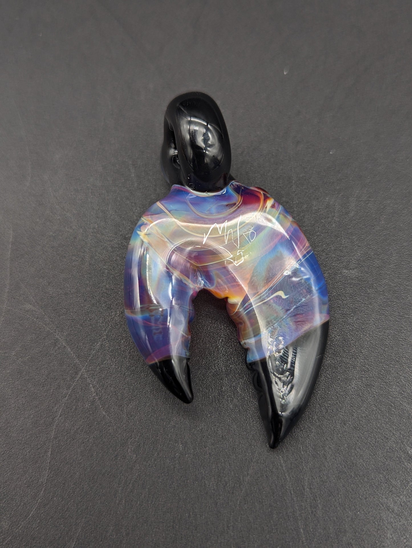Mako Glass Crab Claw Pendant-Meech Madness Smoke Shop