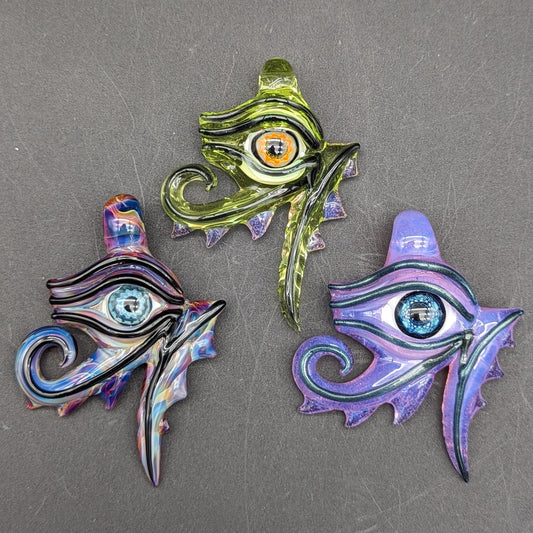 Mako Glass Eye of Ra Pendant-Avernic Smoke Shop