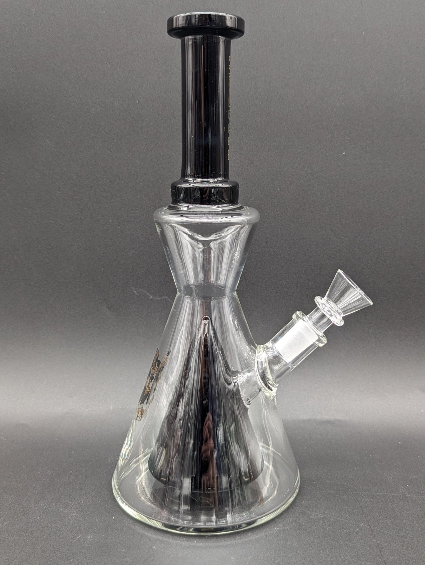 Phoenix 10" Hourglass Showerhead Bong - Meech Madness Smoke Shop