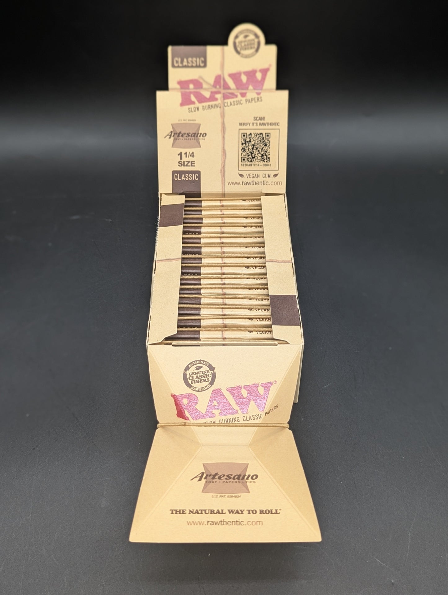 RAW Artesano Tray Rolling Papers & Tips | 1 1/4" Slim-Avernic Smoke Shop