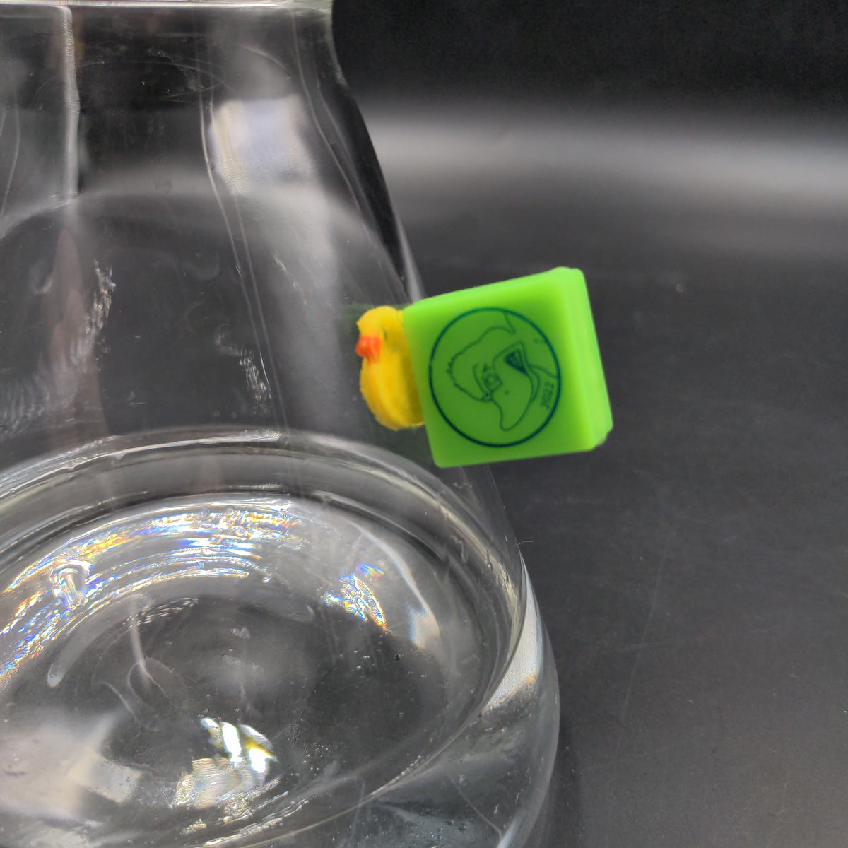 Scrubber Ducky Magnetic Bong Cleaner-Avernic Smoke Shop