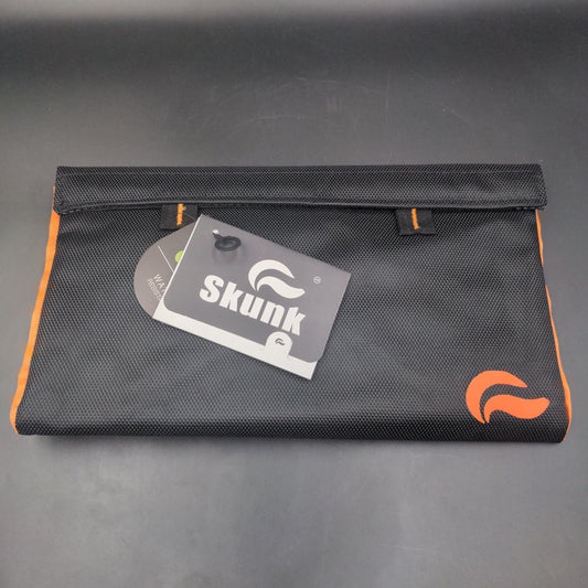 Skunk Mr. Slick 11″ x 6" Smell Proof Bag-Avernic Smoke Shop
