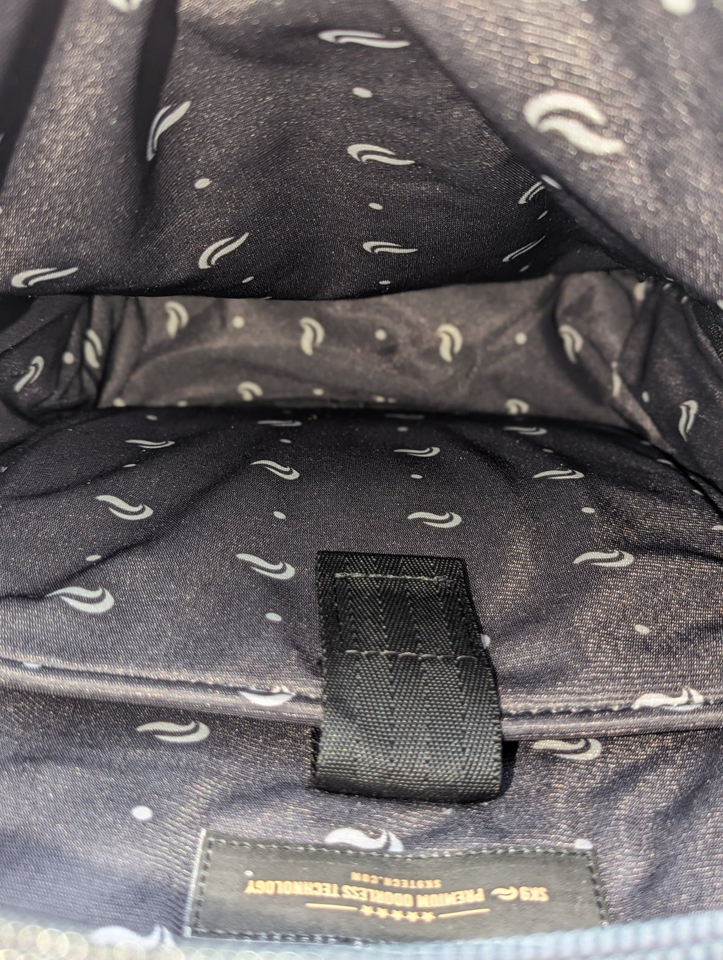 Skunk Urban Backpack - Smell Proof - Meech Madness Smoke Shop