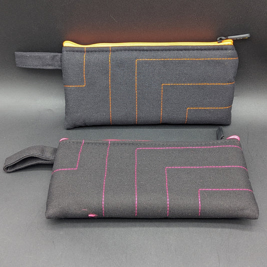 Vatra 9.5" Padded Zipper Pouch-Avernic Smoke Shop