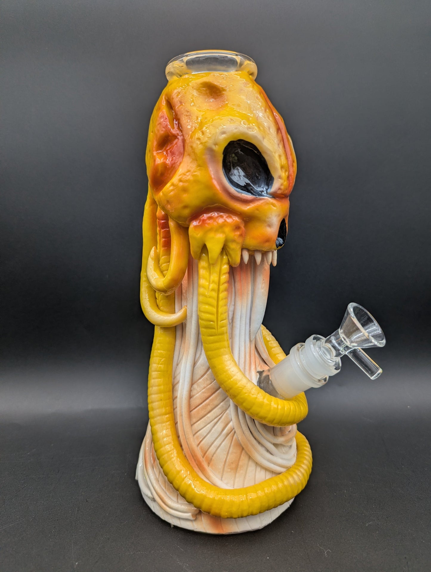 10" 3D Alien Lizard Beaker Bong-Avernic Smoke Shop