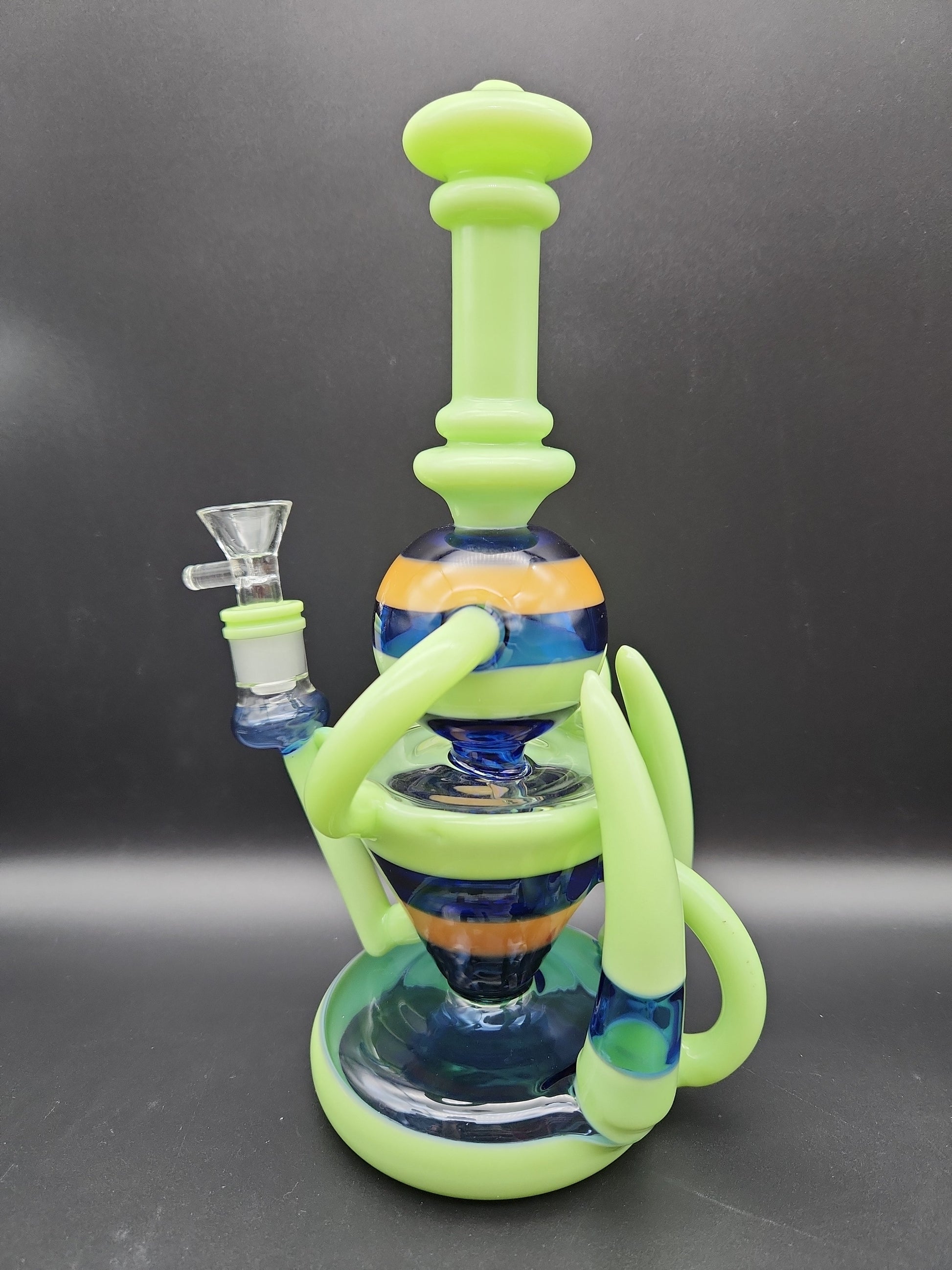 11" Hollowfoot Horn Recycler Water Pipe - Avernic Smoke Shop