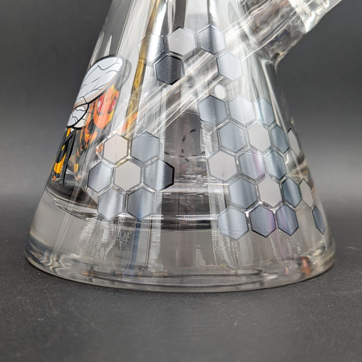 14" Bee Beaker Bongs 9mm Thick-Avernic Smoke Shop