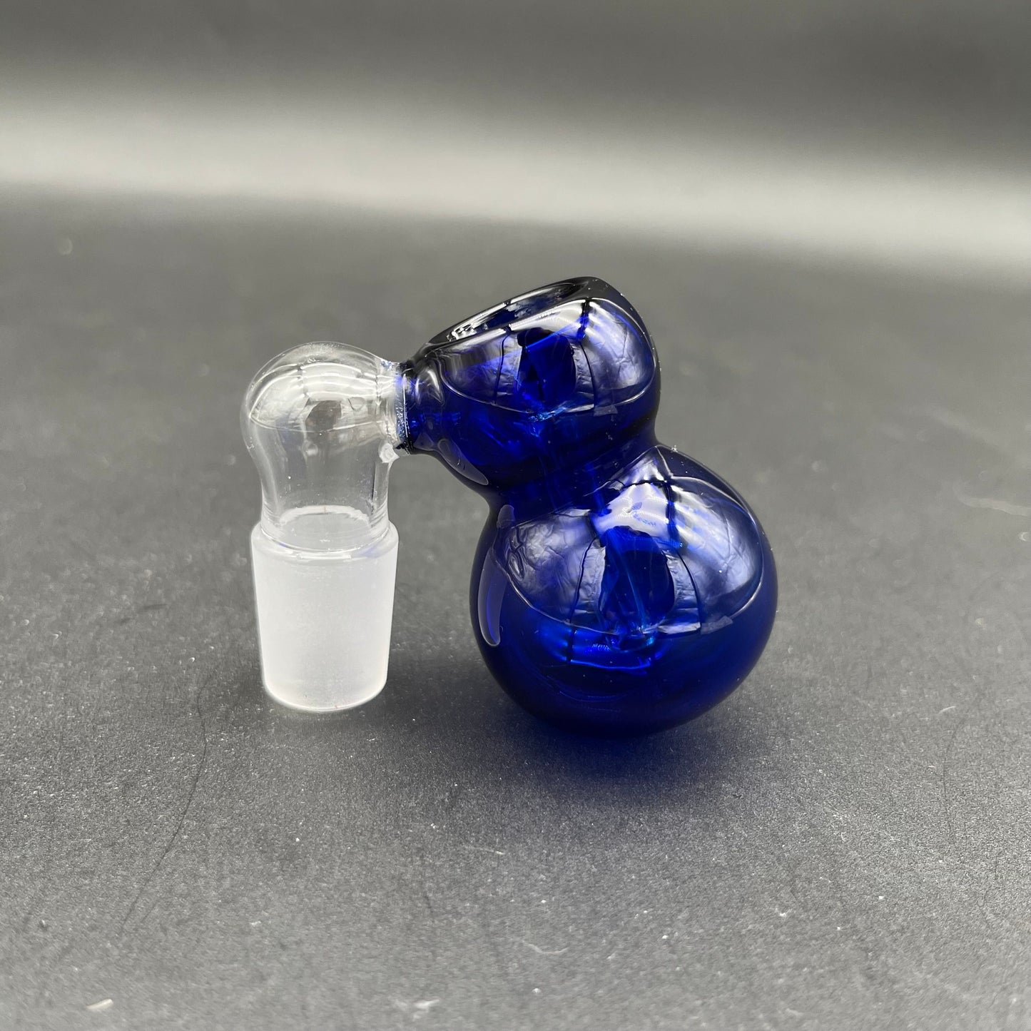 18mm Bowl with Built-In Dry Ash Catcher-Avernic Smoke Shop