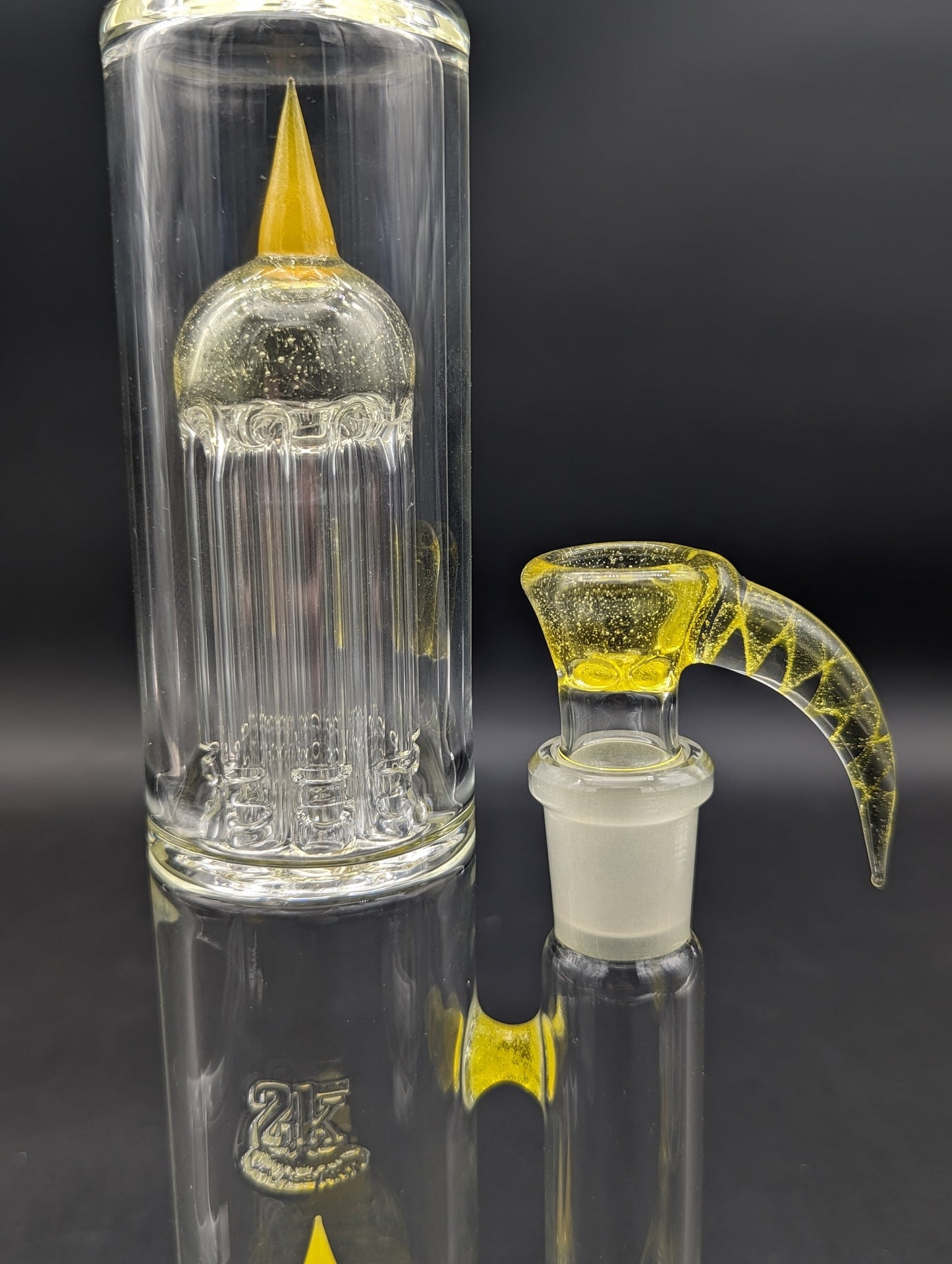 2K Glass 180 Grid to 8-Arm Bong 18"