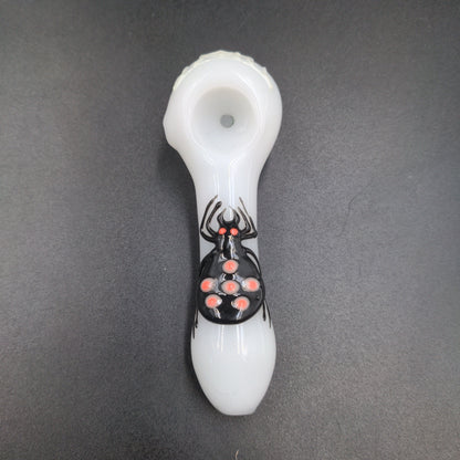 4" Glow In The Dark Spider Hand Pipe - Avernic Smoke Shop