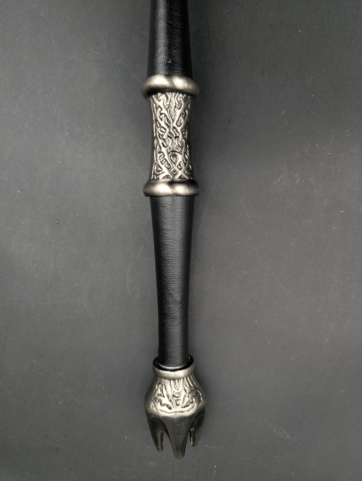 40" Medieval Damascus Steel Long Sword-Avernic Smoke Shop