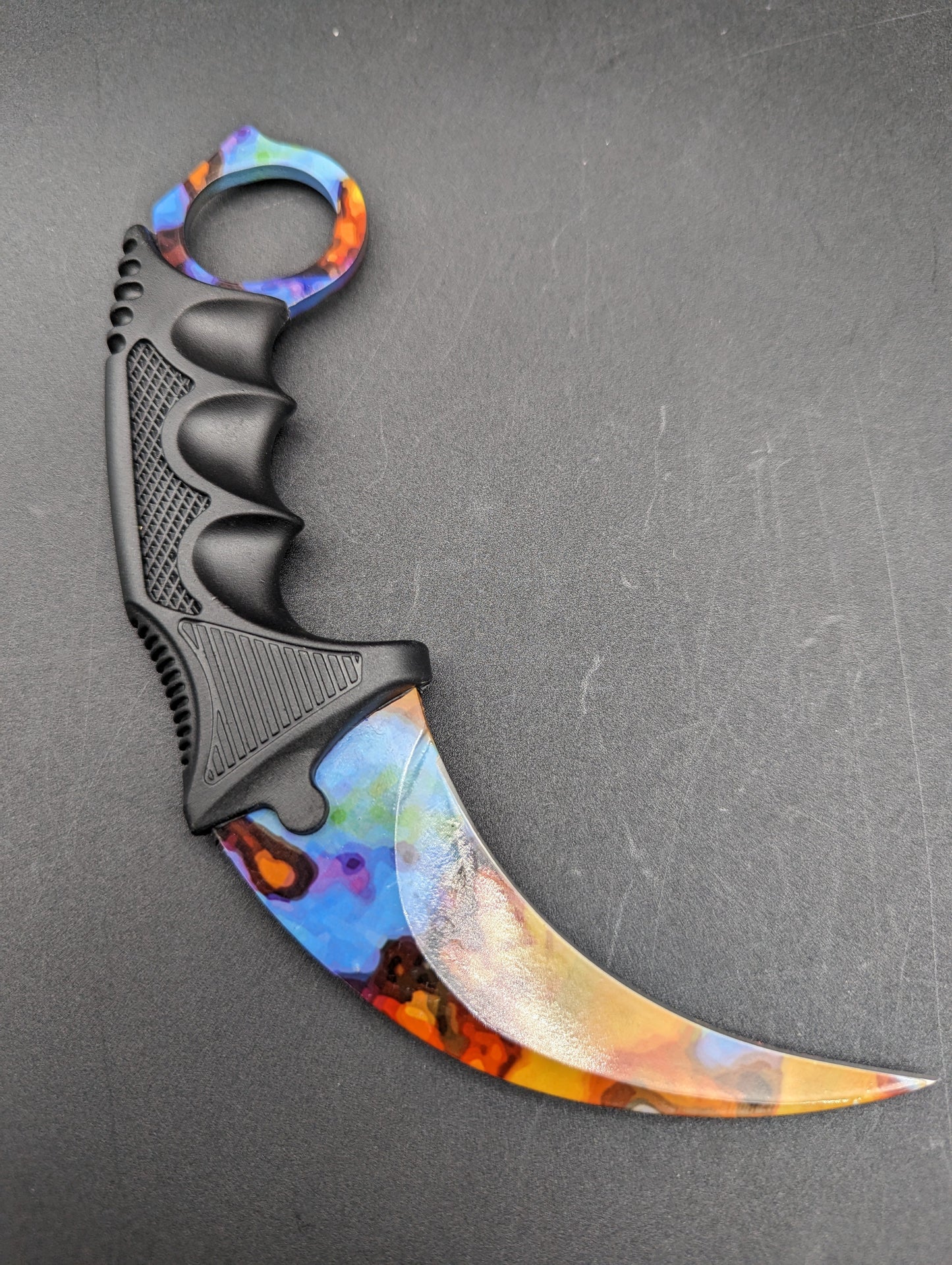 Cuchillo de caza curvo Karambit de 5"