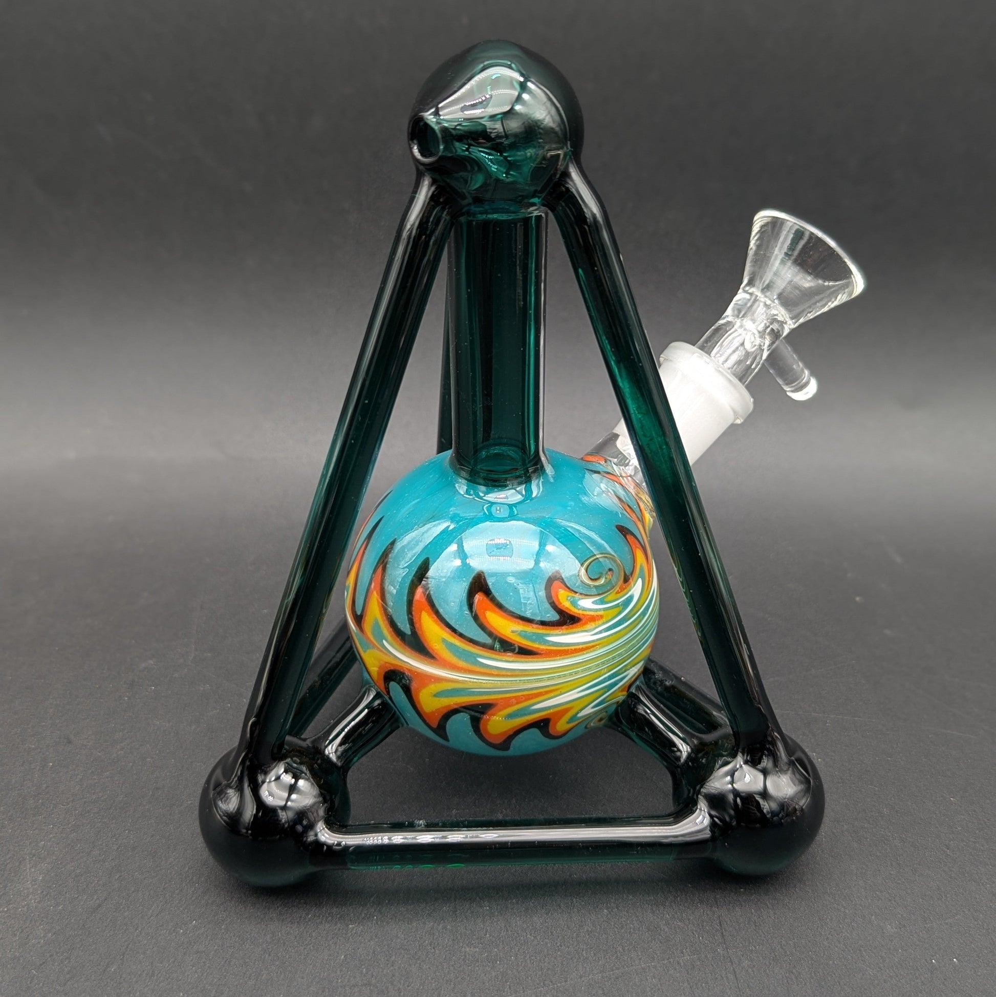 6" Tetrahedron Mini Beaker Water Pipe-Avernic Smoke Shop