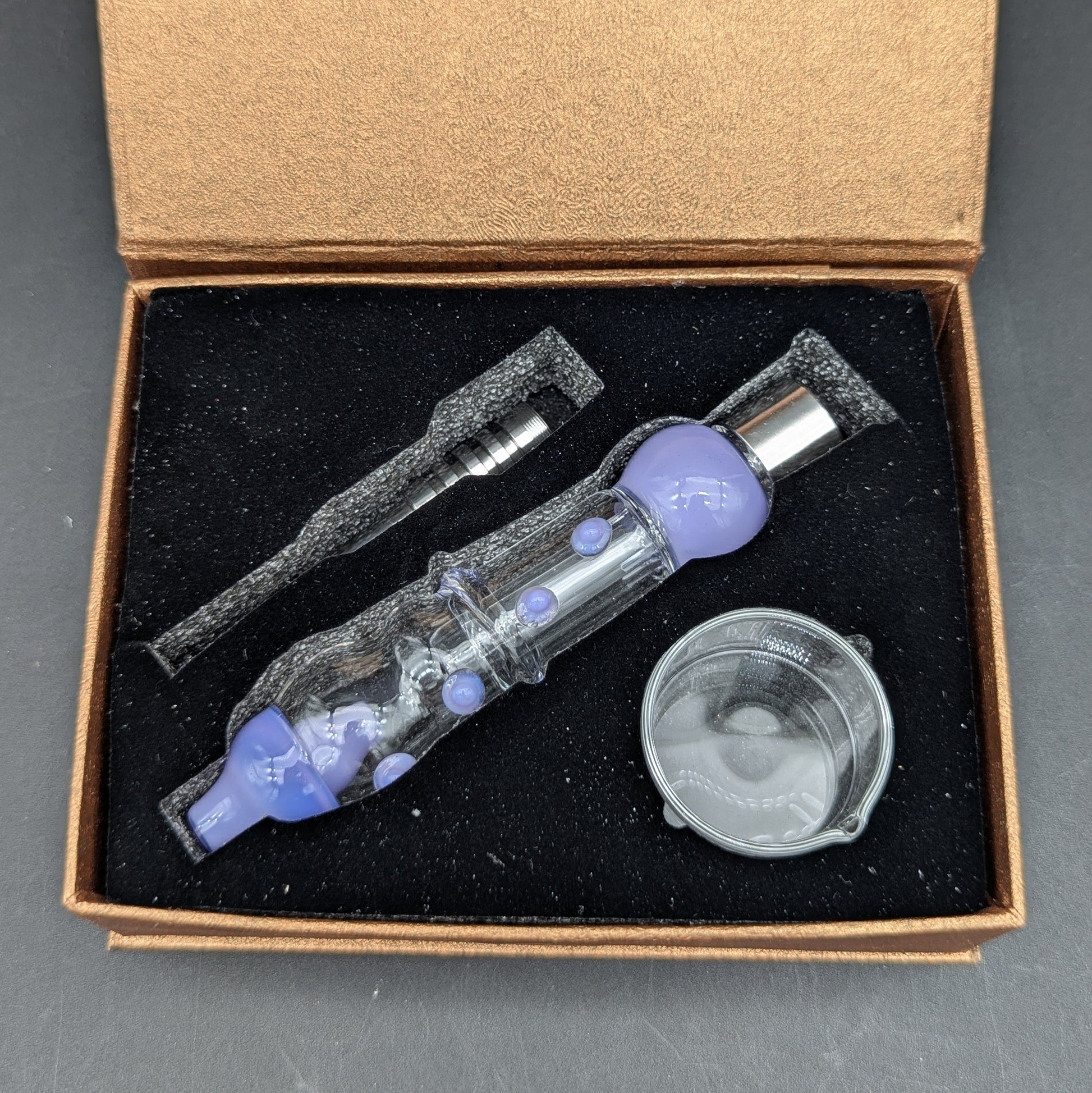 6.5" Dotted Nectar Collector Kit-Avernic Smoke Shop