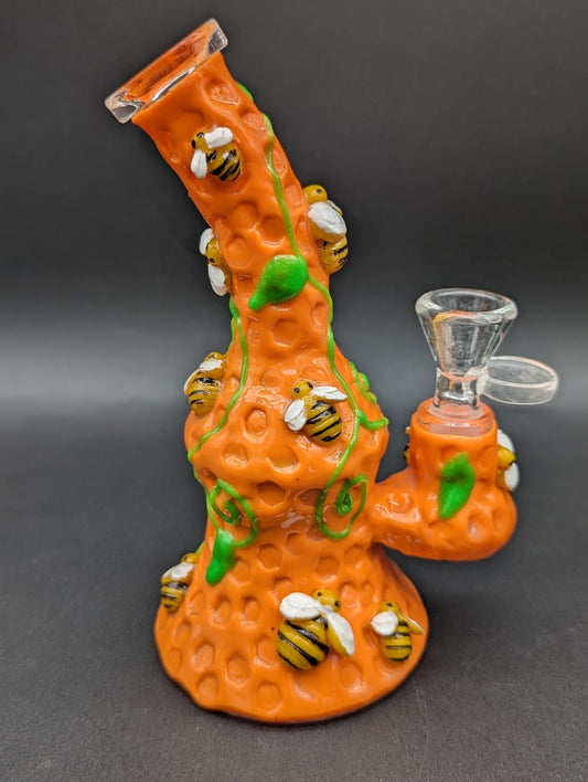 7" 3D Honey Bee Water Pipe - Meech Madness Smoke Shop