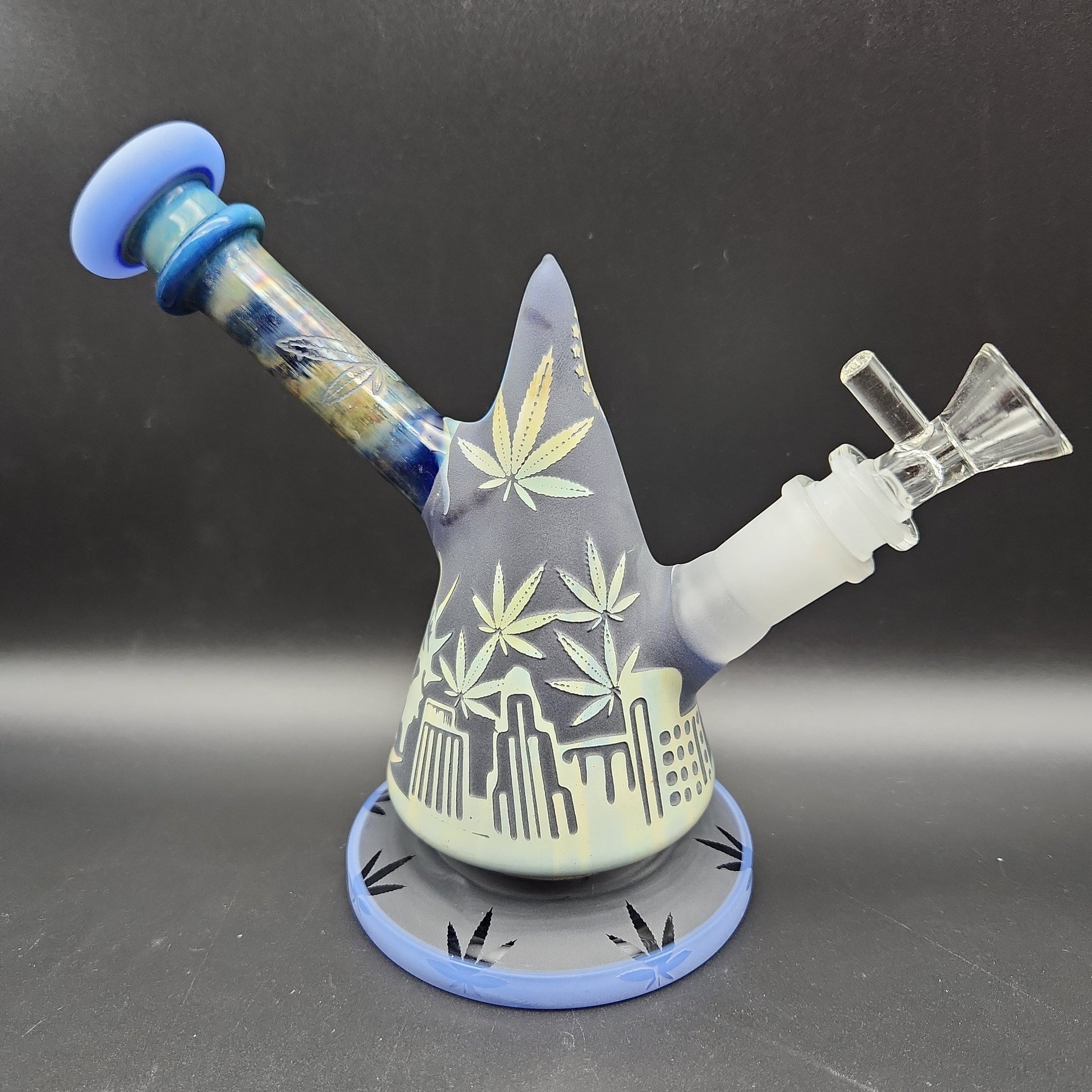 7" Etched Cone Water Pipe - Avernic Smoke Shop