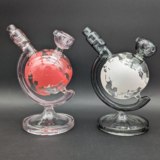 7" Globe Water Pipe w/ Showerhead