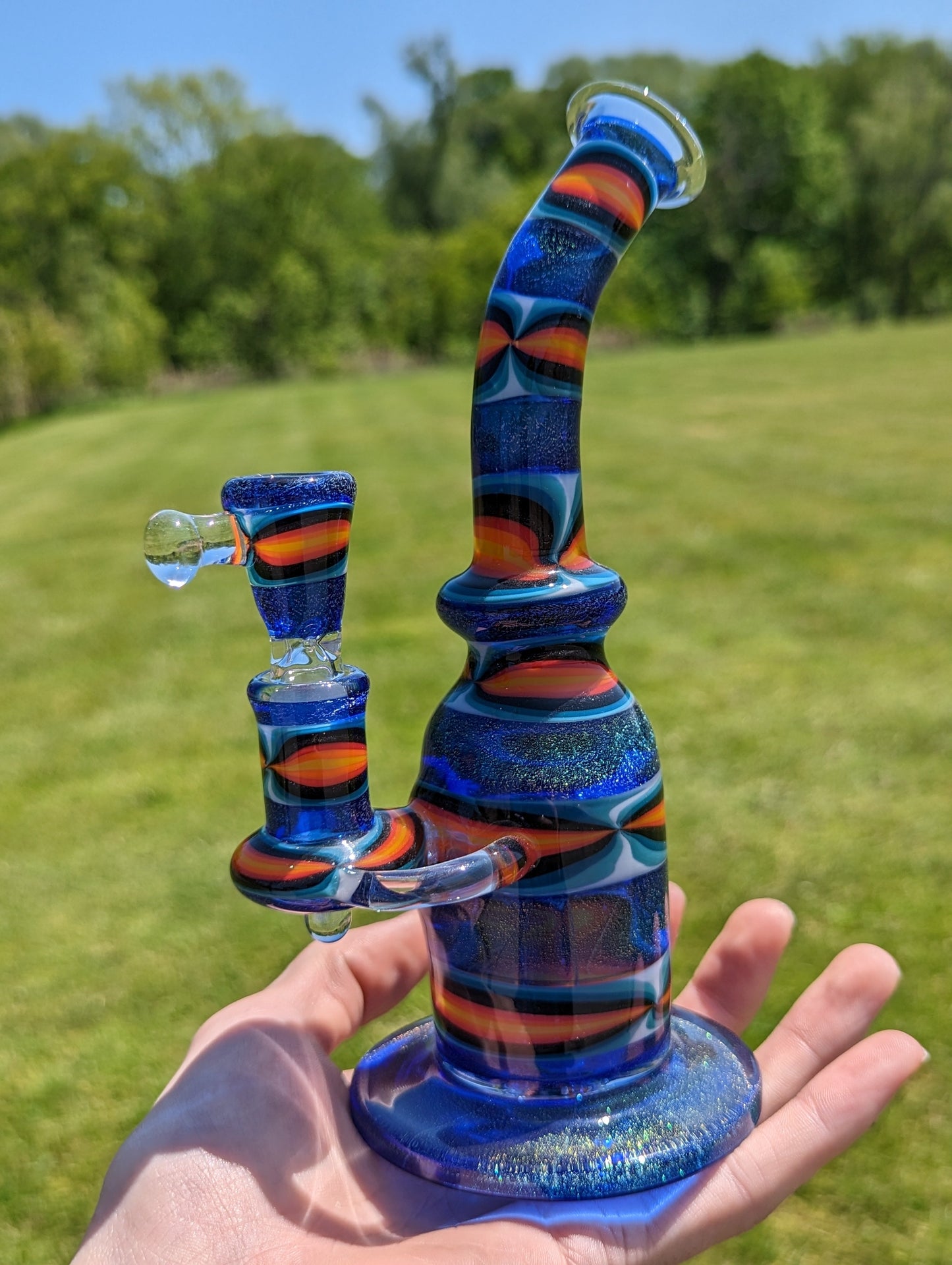 8.5" Wig Wag Dichro Water Pipe - By Texas Hot Glass - Avernic Smoke Shop