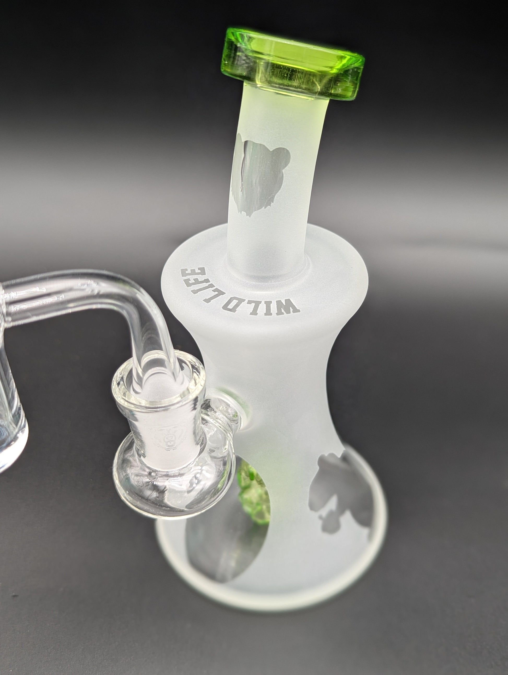 Bear Quartz Wildlife ARC Sandblasted Dab Rig Set-Avernic Smoke Shop