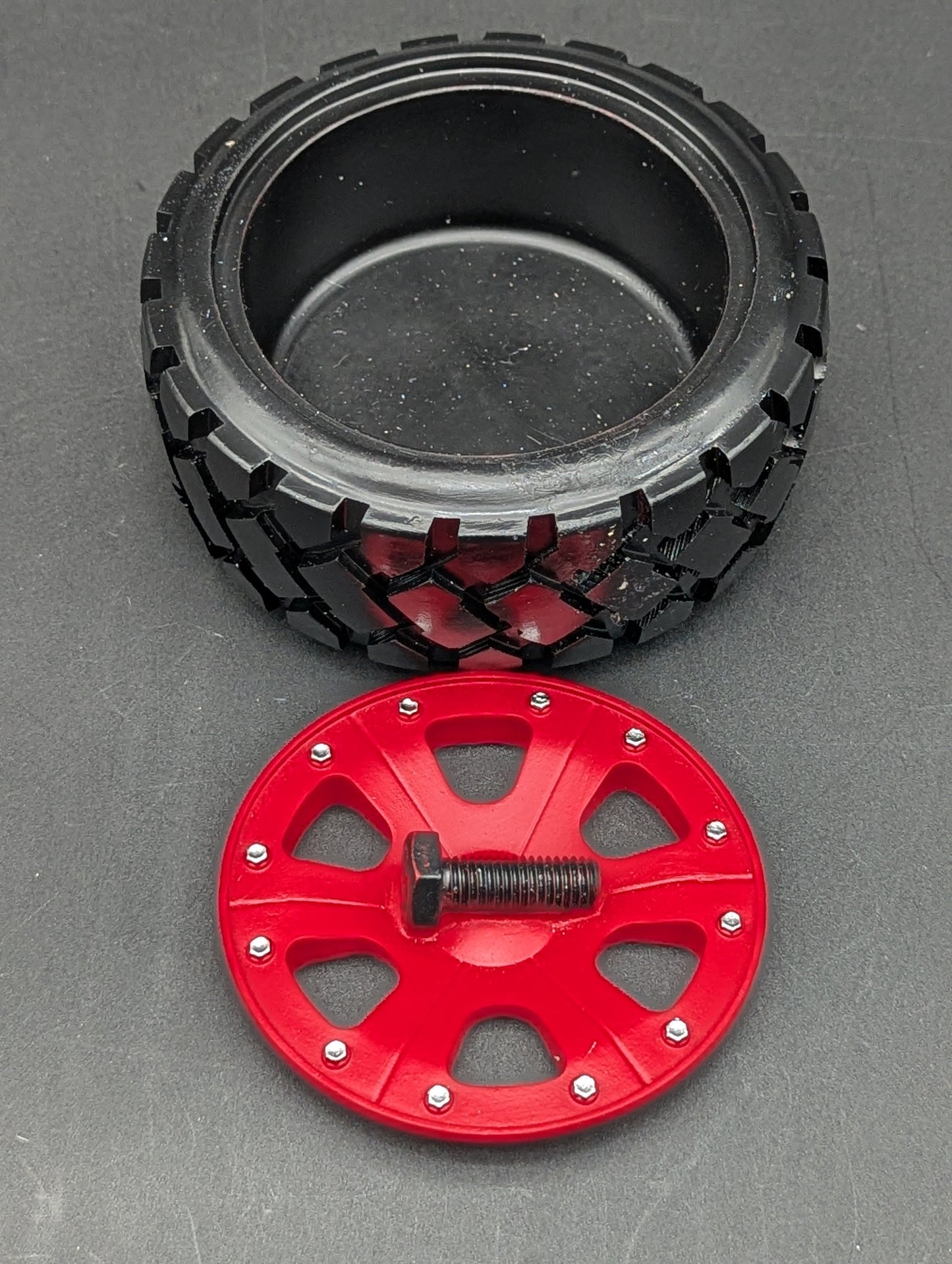 Big Tire Resin Ashtray-Avernic Smoke Shop