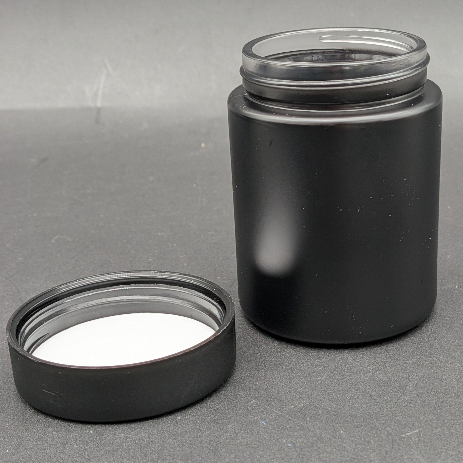 Black UV-Proof Glass Jar with Lid-Avernic Smoke Shop