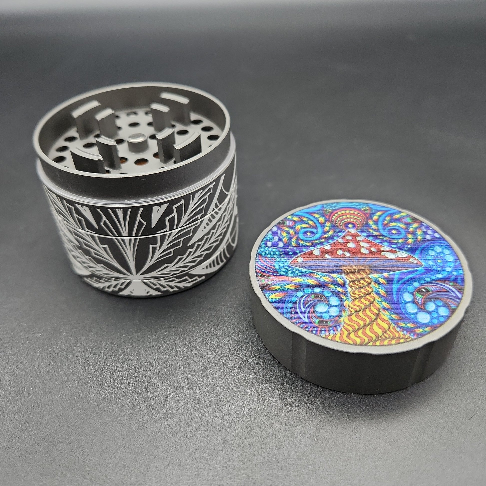 Cali Crusher Phil Lewis Print Grinders | 4pc | 2.35" - Avernic Smoke Shop