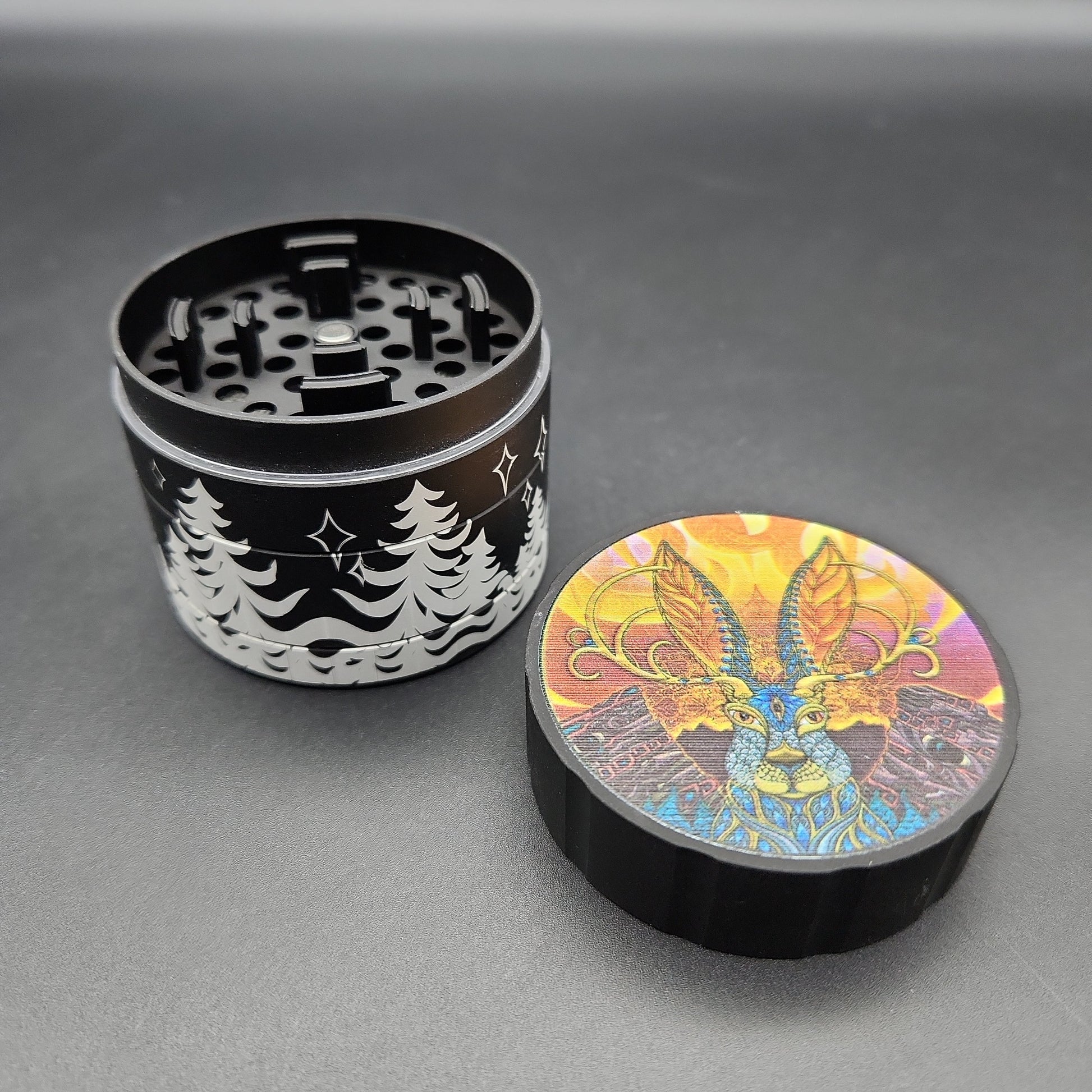 Cali Crusher Phil Lewis Print Grinders | 4pc | 2.35" - Avernic Smoke Shop