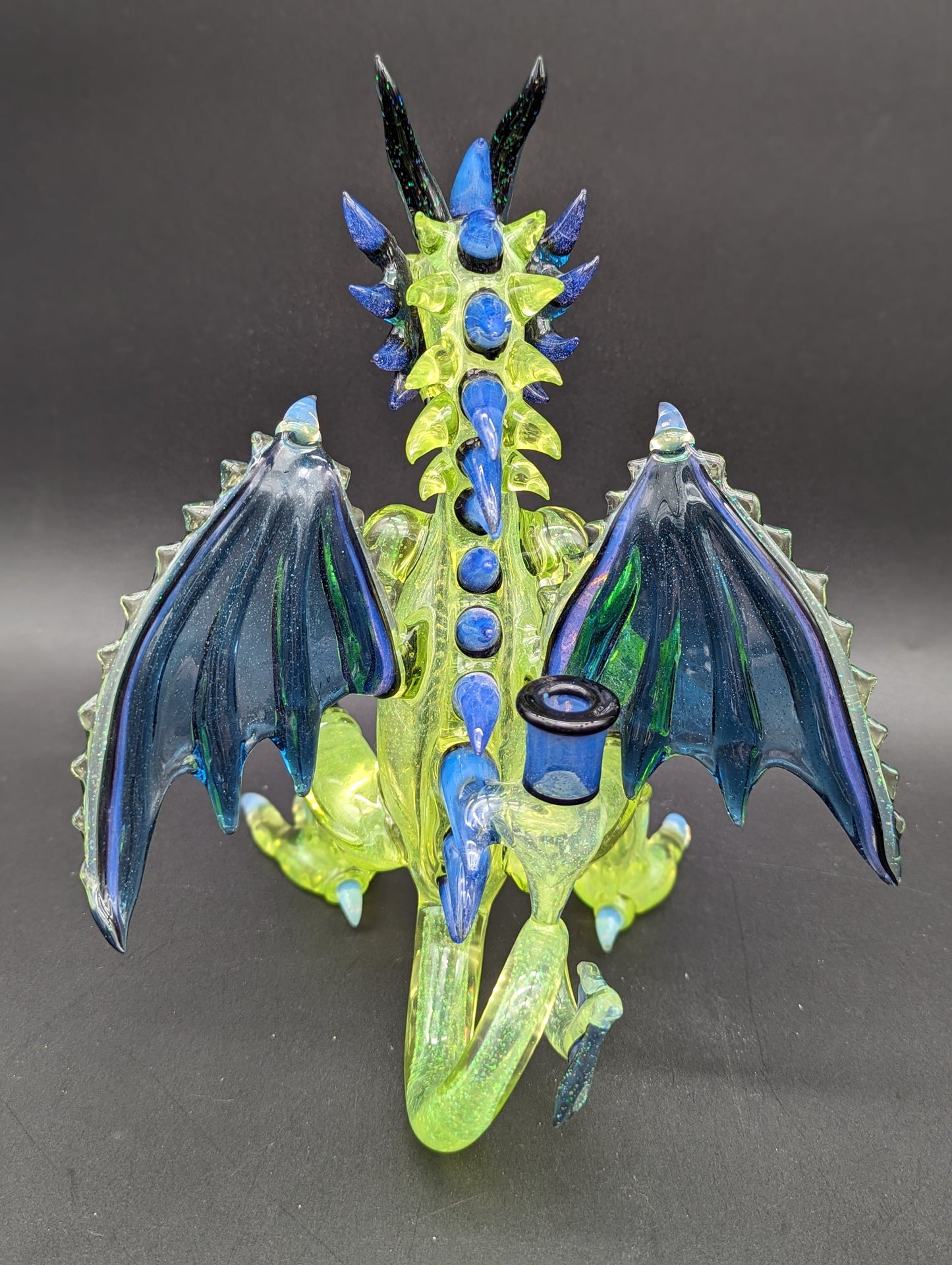 Crushed Opal Dragon Sculpture Dab Rig - Mako Glass-Avernic Smoke Shop