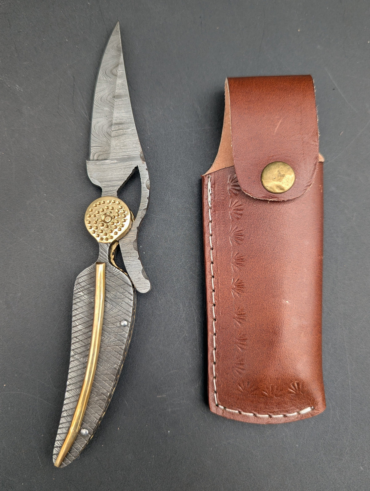 Damascus Steel Leaf Blade Knife-Meech Madness Smoke Shop