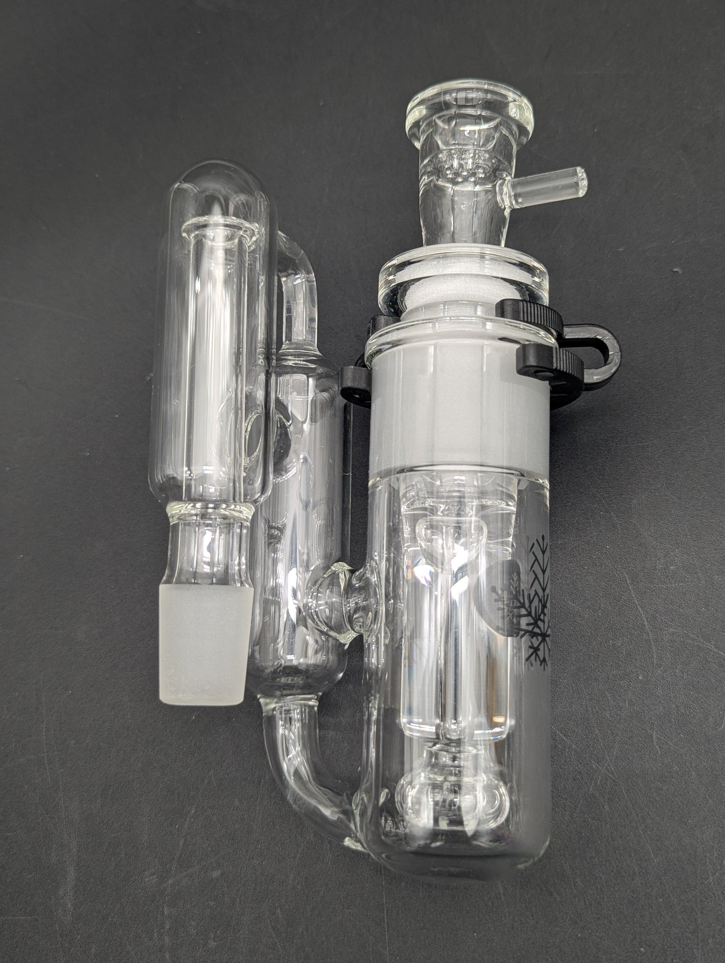 Freeze Pipe - 18mm Ash Catcher Pro-Avernic Smoke Shop