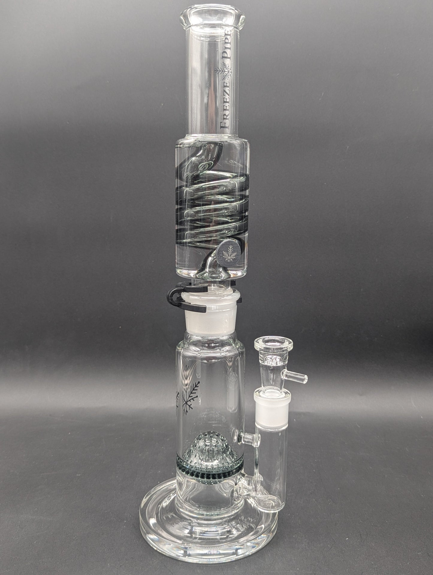 Freeze Pipe - Straight Tube Sphere Bong-Avernic Smoke Shop