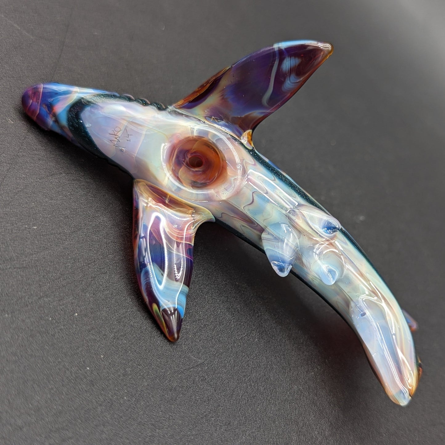 Mako Glass Dry Shark Pipe-Avernic Smoke Shop