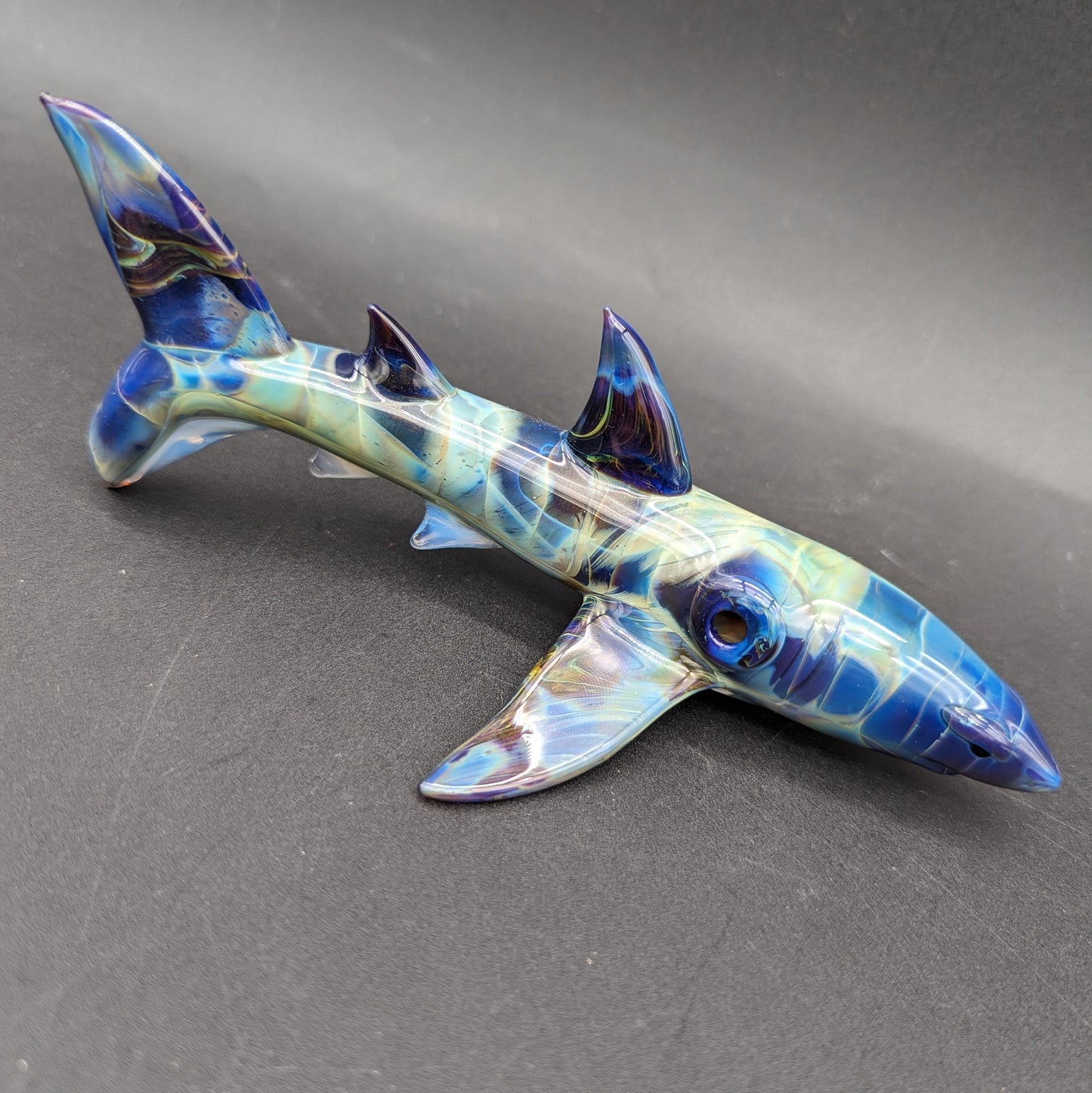 Mako Glass Dry Shark Pipe-Avernic Smoke Shop