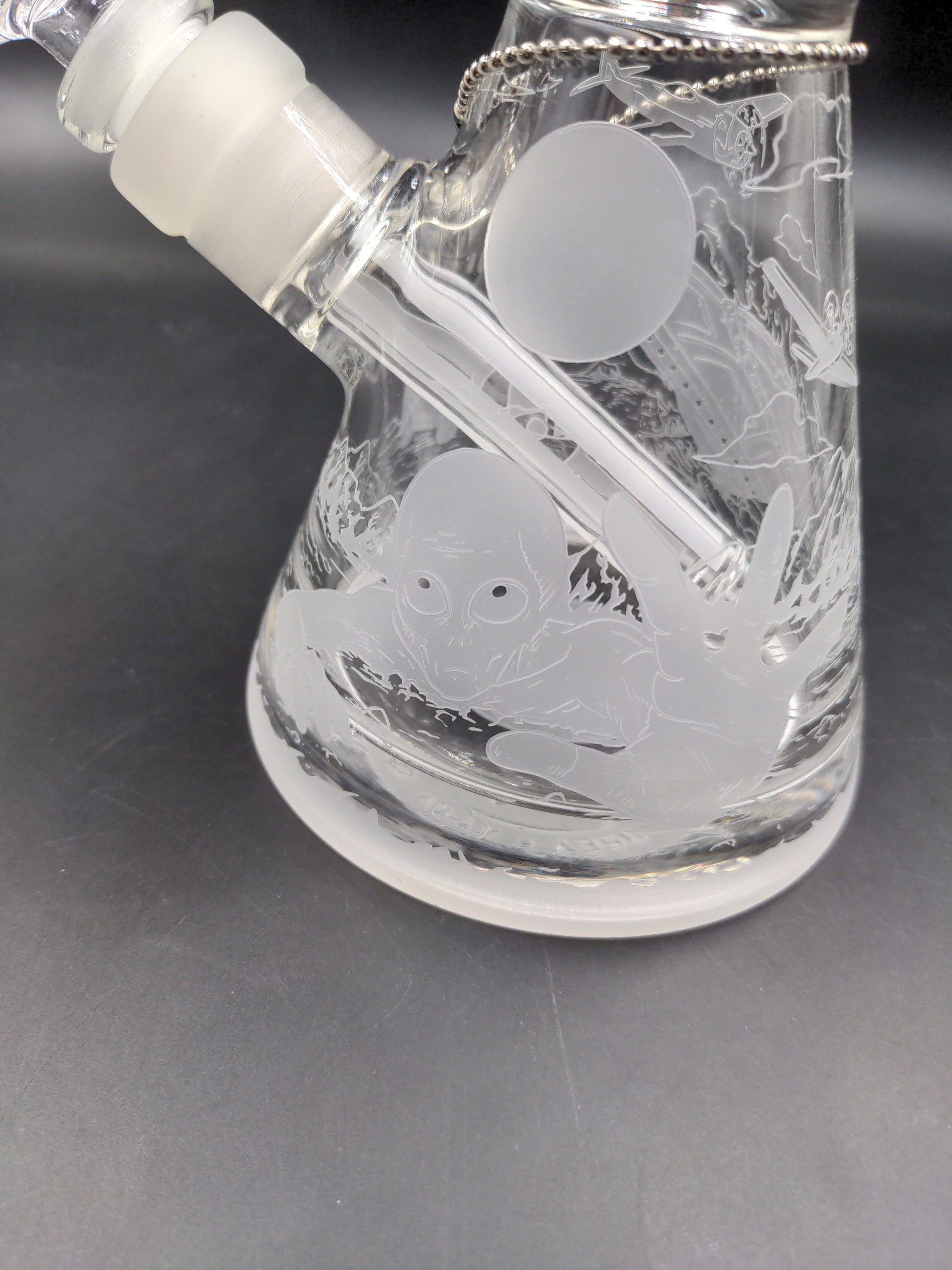 Milkyway Glass Roswell 1947 11" Beaker-Avernic Smoke Shop