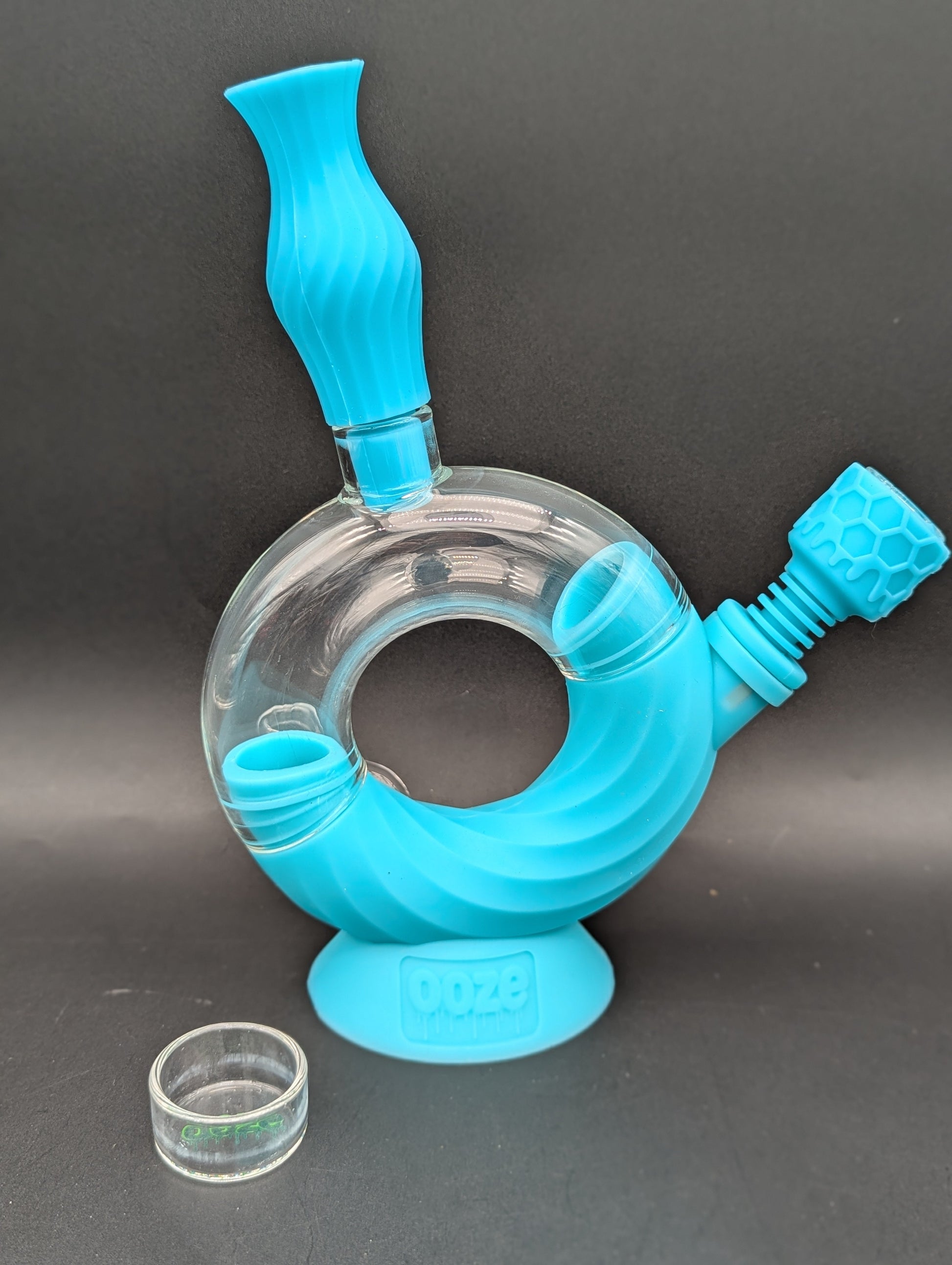 Ooze Ozone Silicone Water Pipe-Avernic Smoke Shop