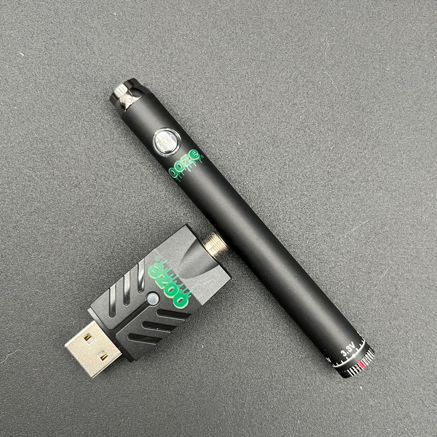 Ooze Slim Twist Battery w Charger - 4" | 320mAh - Avernic Smoke Shop