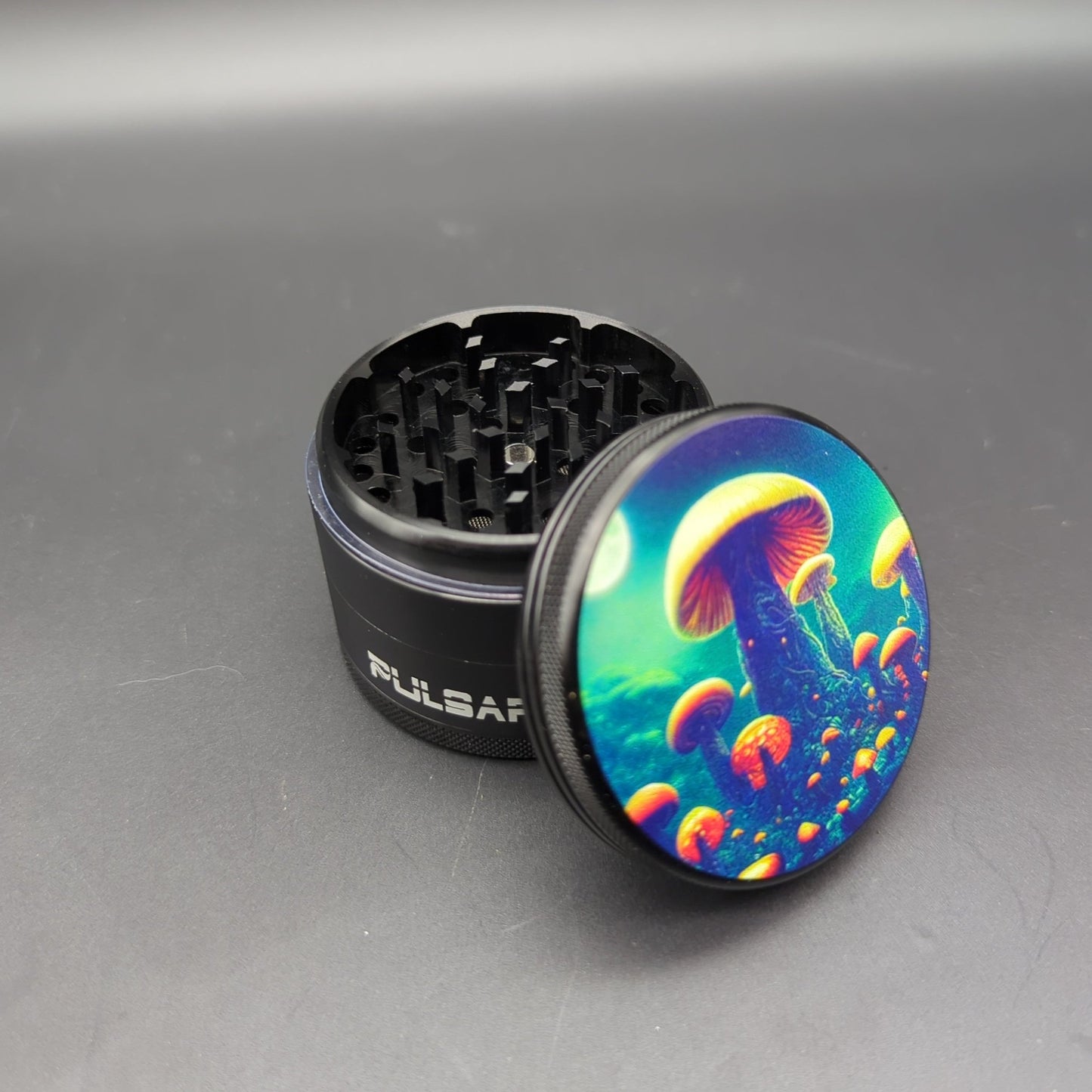 Pulsar Design Series Metal Grinder | Planet Fungi | 4pc | 2.5" - Meech Madness Smoke Shop