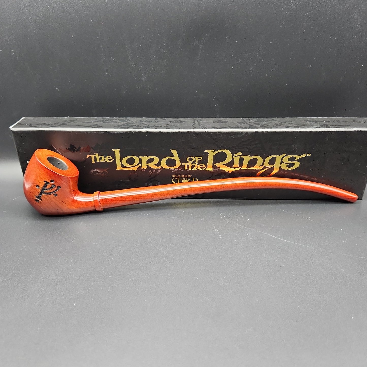 Pulsar Shire Pipes GANDALF™ Smoking Pipe | 12.5" - Avernic Smoke Shop