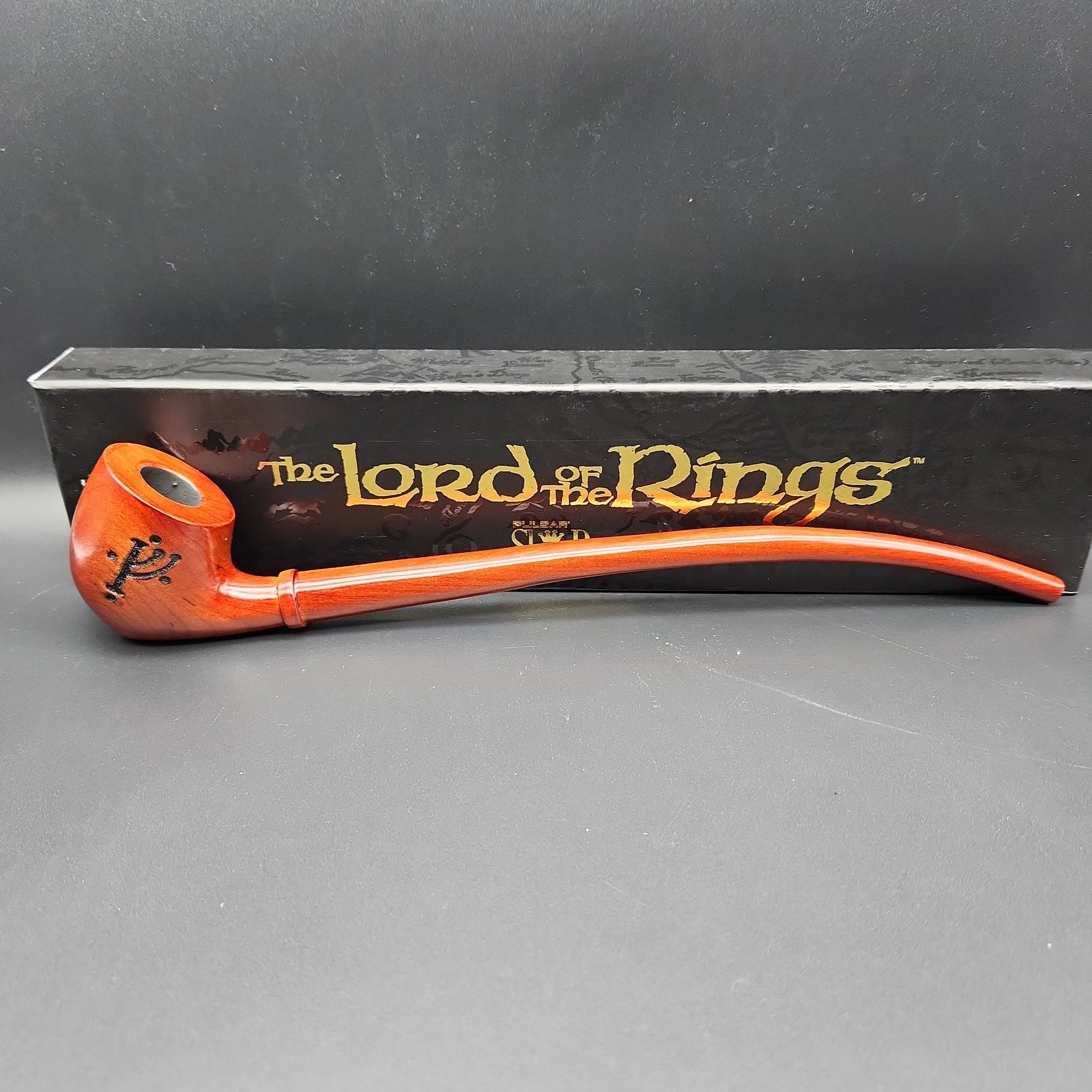 Pulsar Shire Pipes GANDALF™ Smoking Pipe | 12.5" - Avernic Smoke Shop