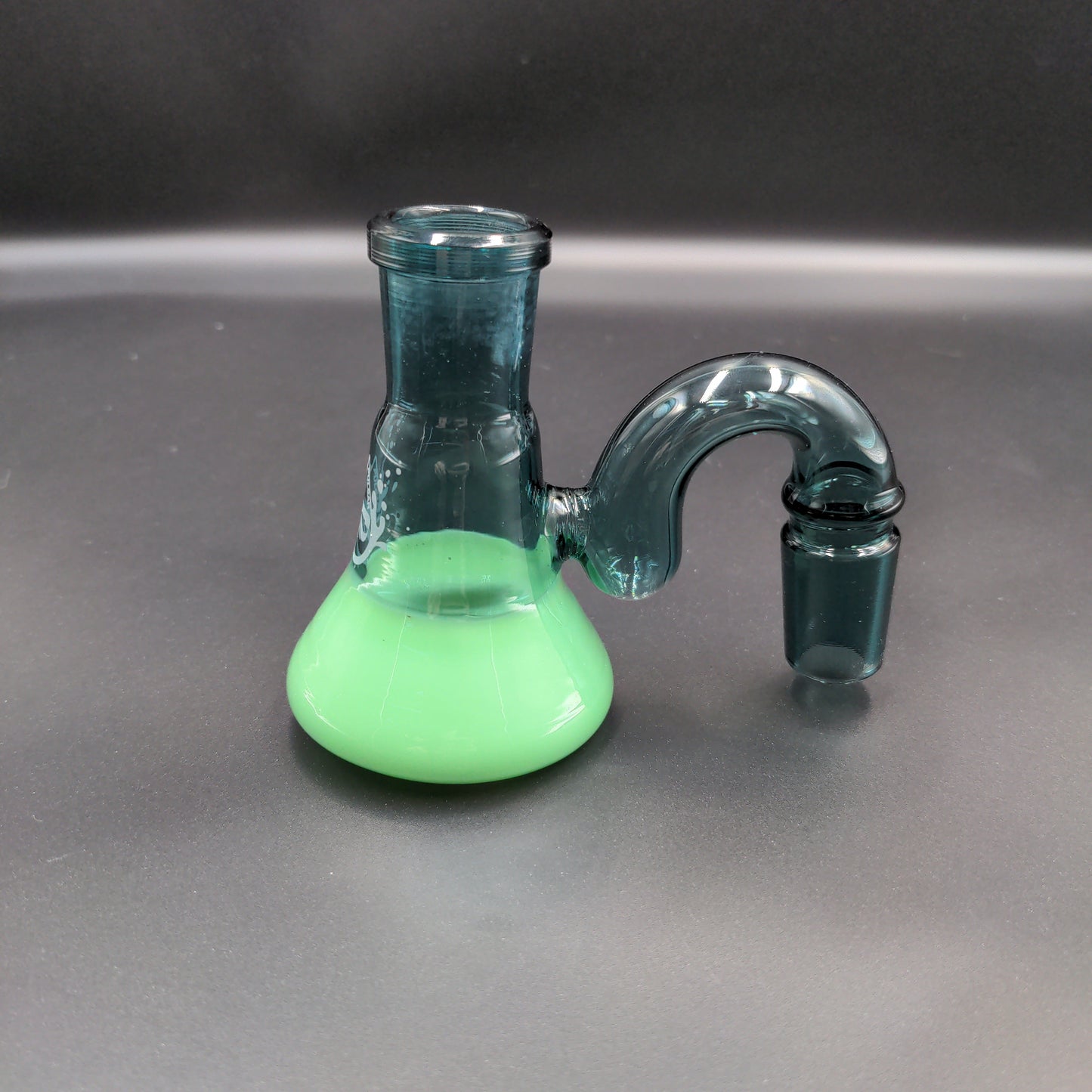 Pulsar Two Tone Dry Ash Catcher 18mm 90° - Avernic Smoke Shop