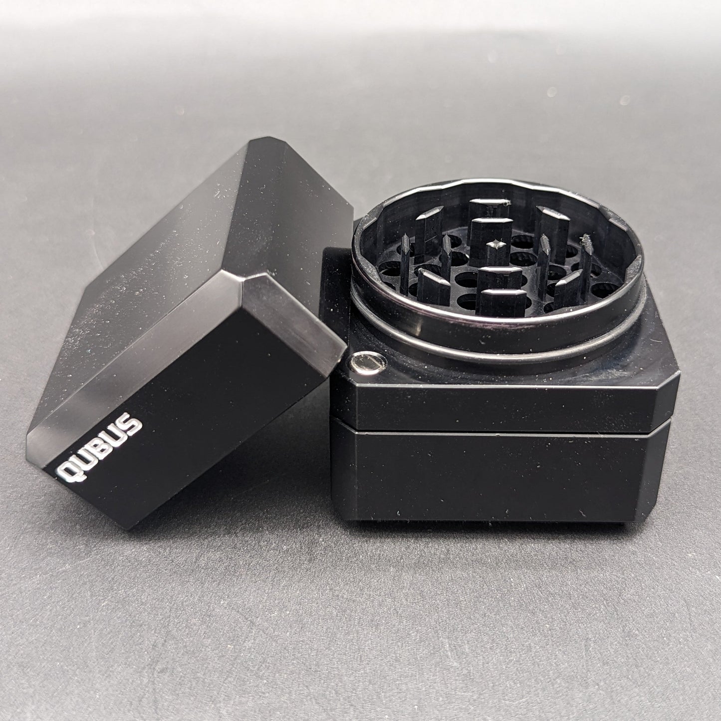 Qubus Premium Grinder-Avernic Smoke Shop