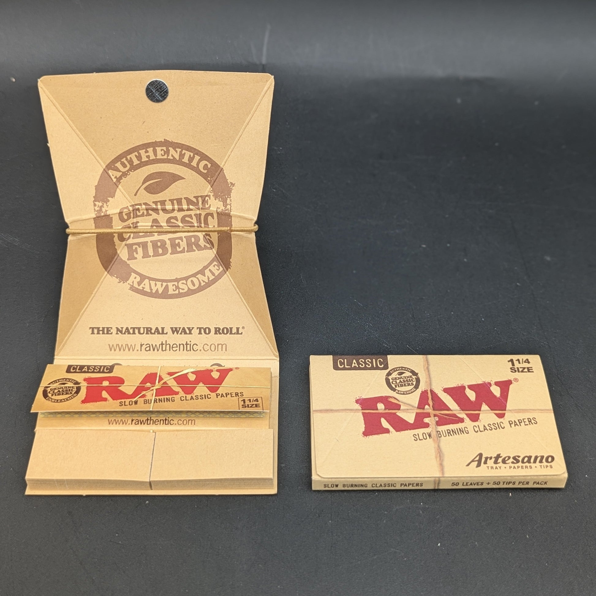 RAW Artesano Tray Rolling Papers & Tips | 1 1/4" Size Slim-Avernic Smoke Shop