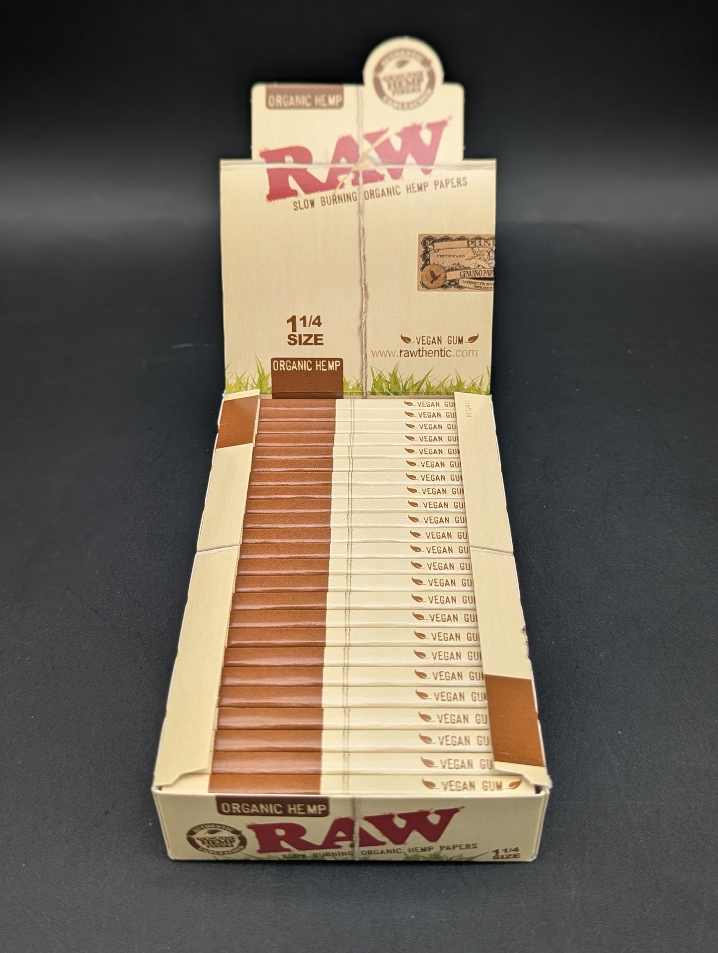 Raw Hemp Organic 1 1/4 Size Rolling Papers-Avernic Smoke Shop