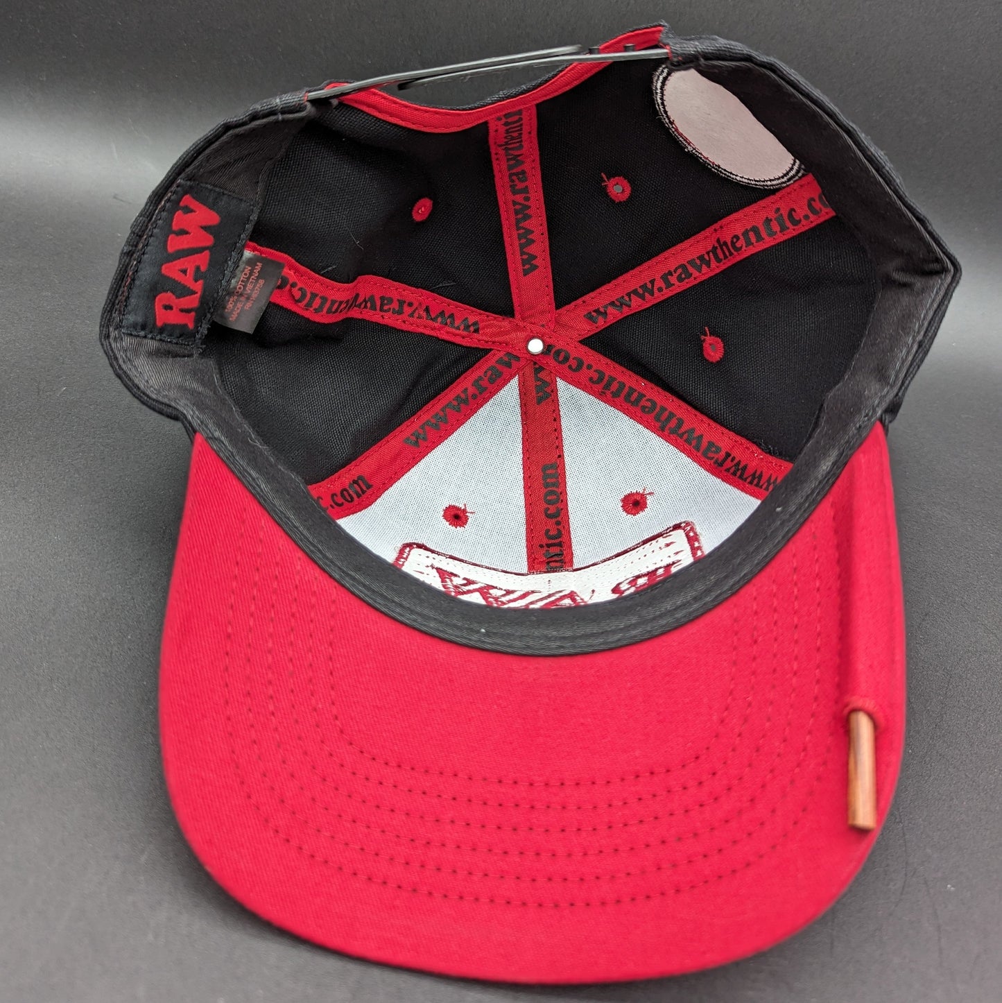 Gorra de béisbol con ruedas RAW Pro