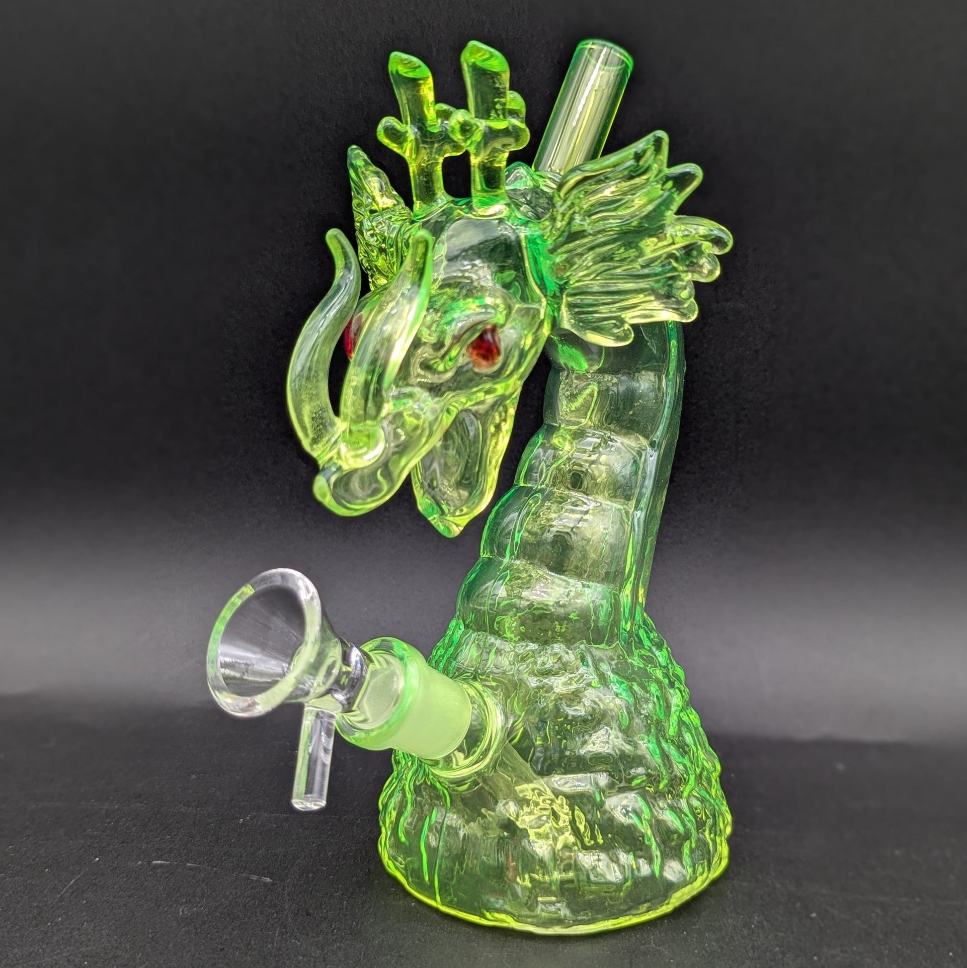 Rising Dragon Glass Water Pipe | 6.75" | 14mm-Avernic Smoke Shop