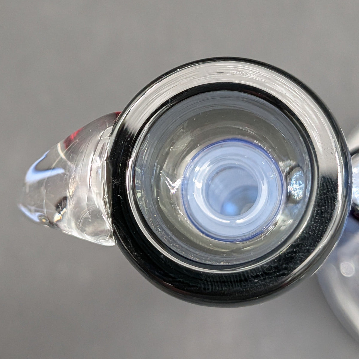 Round 14mm Bowl with Small Claw Handle