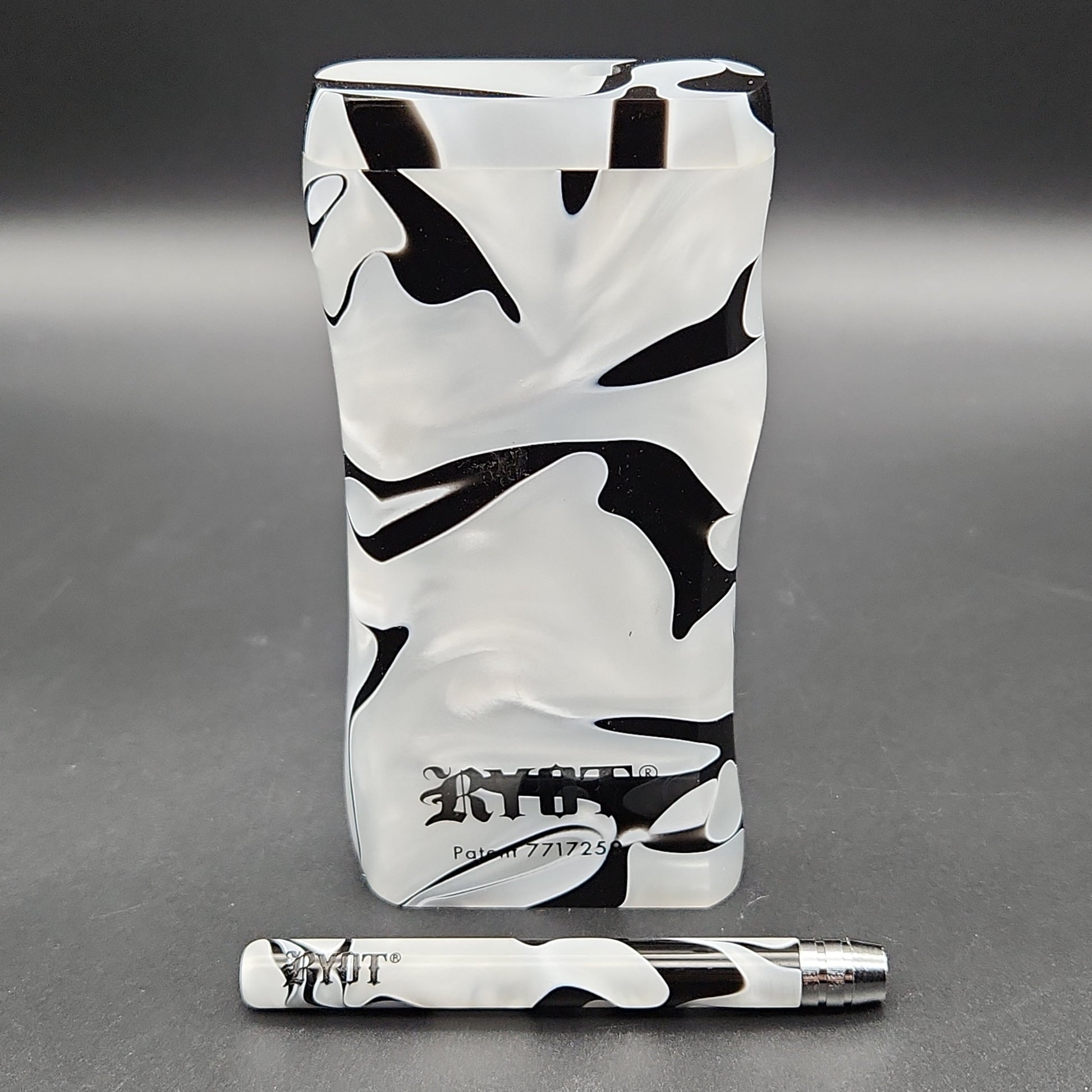 RYOT Acrylic Magnetic Taster Box - 3" / Large-Avernic Smoke Shop