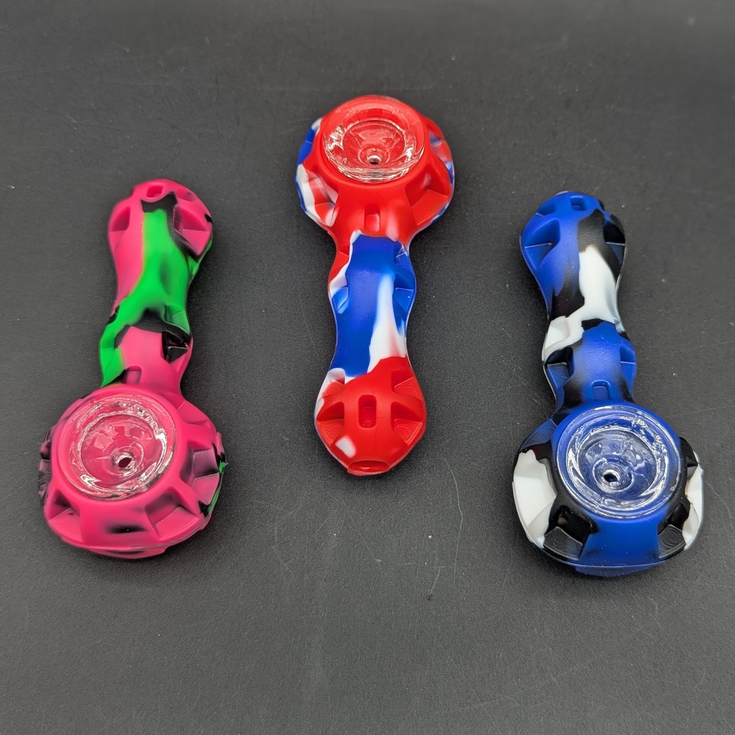 Silicone 4" Hand Pipe w/ Poker-Avernic Smoke Shop